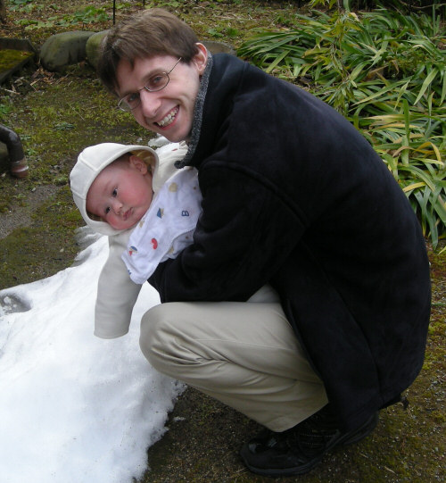 Rikuto sees his first snow